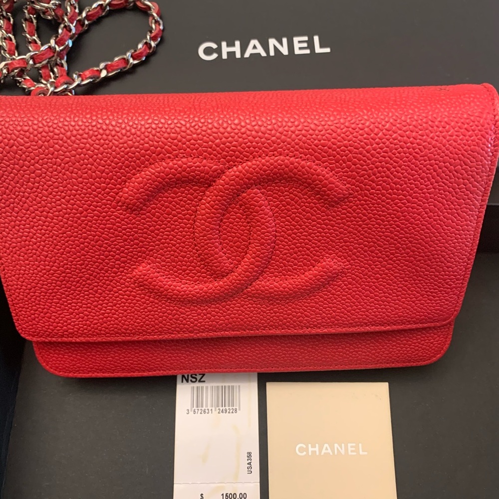 With tags ✨Chanel caviar timeless wallet on chain - Picture 10 of 16
